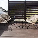 Modern Apartment King With Free Parking Suite 6
